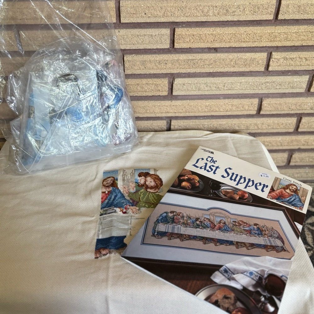 90's "The Last Supper" Cross Stitch Kit - Leisure Arts Stitchery Kit - Religion